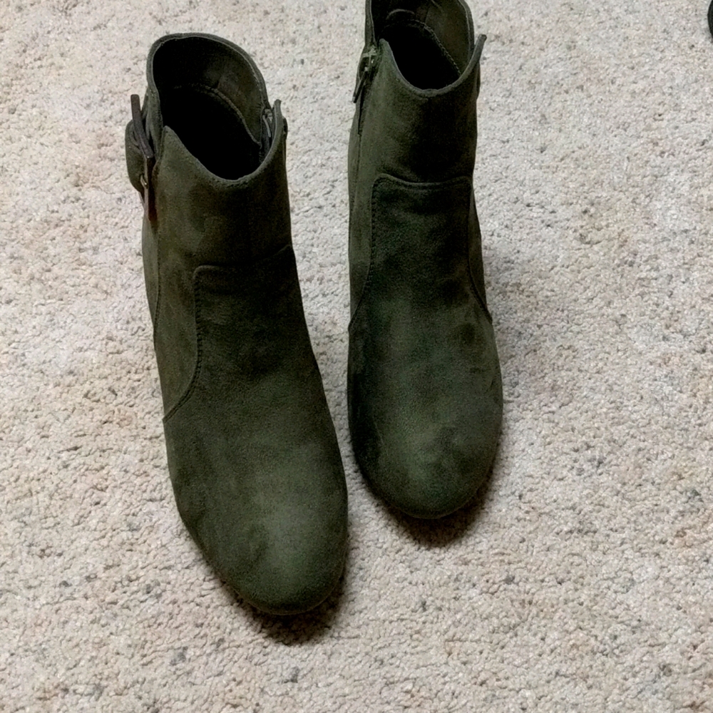 Oregano (Olive Colored) Boots